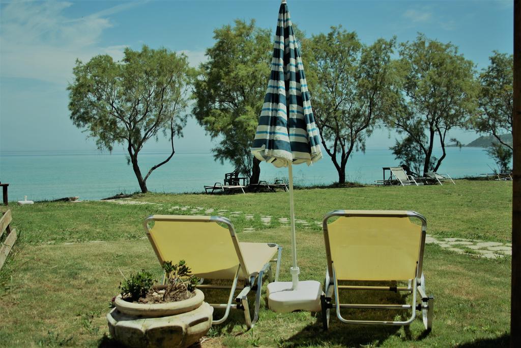 Laura Beach House Αλυκών Εξωτερικό φωτογραφία