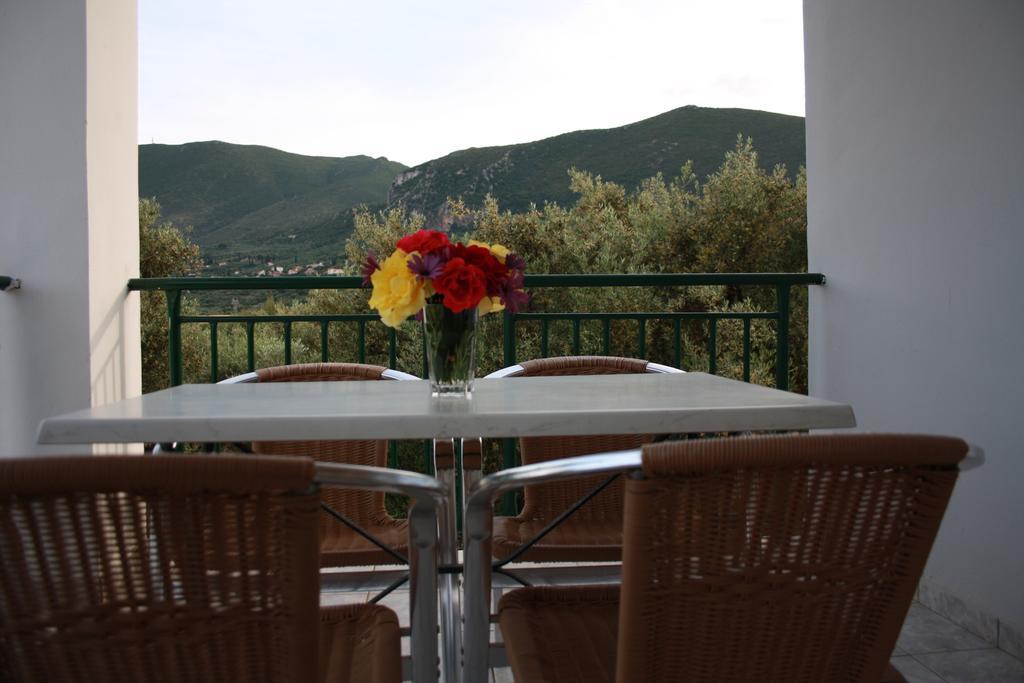 Laura Beach House Αλυκών Εξωτερικό φωτογραφία