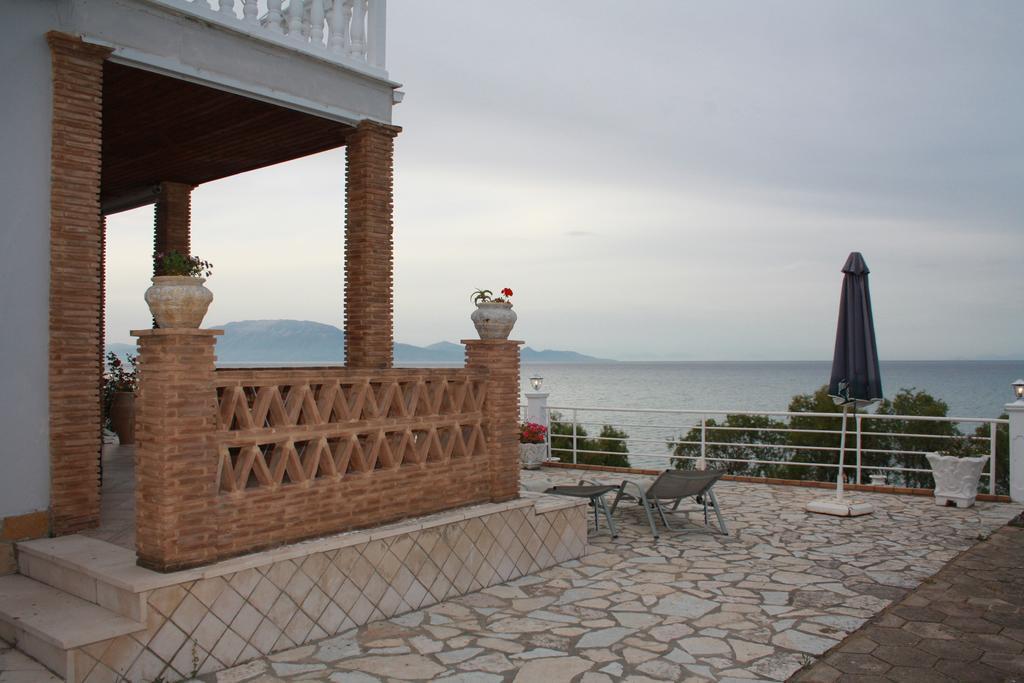 Laura Beach House Αλυκών Εξωτερικό φωτογραφία