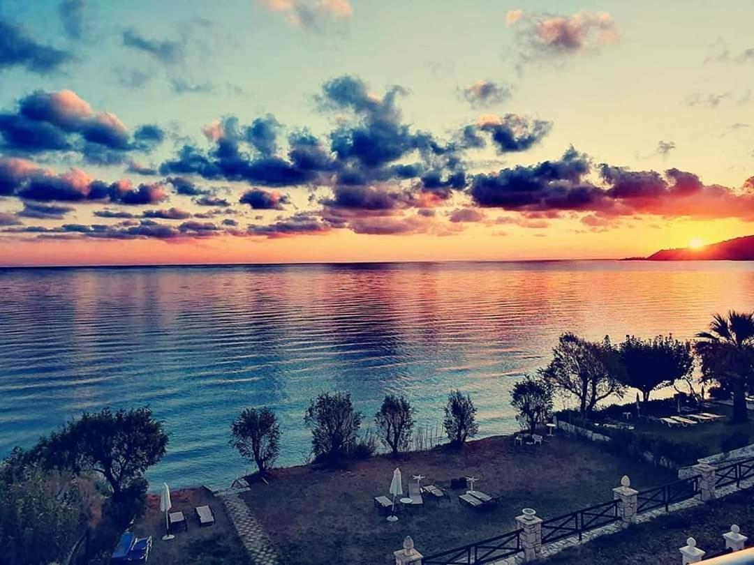 Laura Beach House Αλυκών Εξωτερικό φωτογραφία